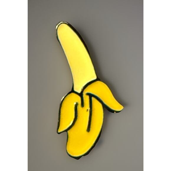 Peeled Banana Lapel Pin Brooch Enamel Metal Novelty Fruit - Picture 4 of 4